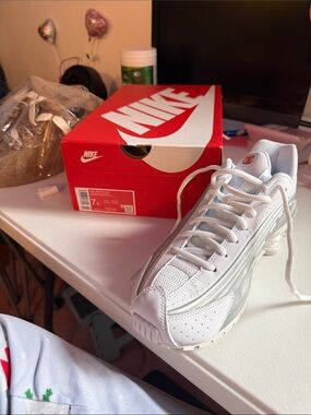 Nike White and Silver Women's Athletic Sneakers